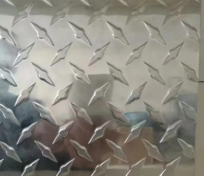 ̩ɽ��������